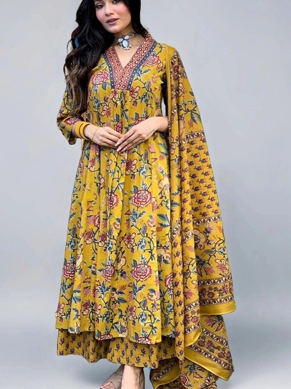 Indian Punjabi rayon Floral Kurta Set Yellow & Red 5XL